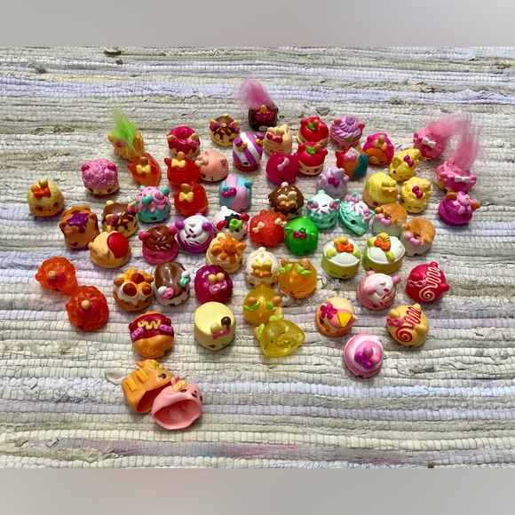 HUGE Lot Num Noms Toys Candy Dinner Fun Fair Foods Sushi Fruits Some Sealed - Picture 7 of 16